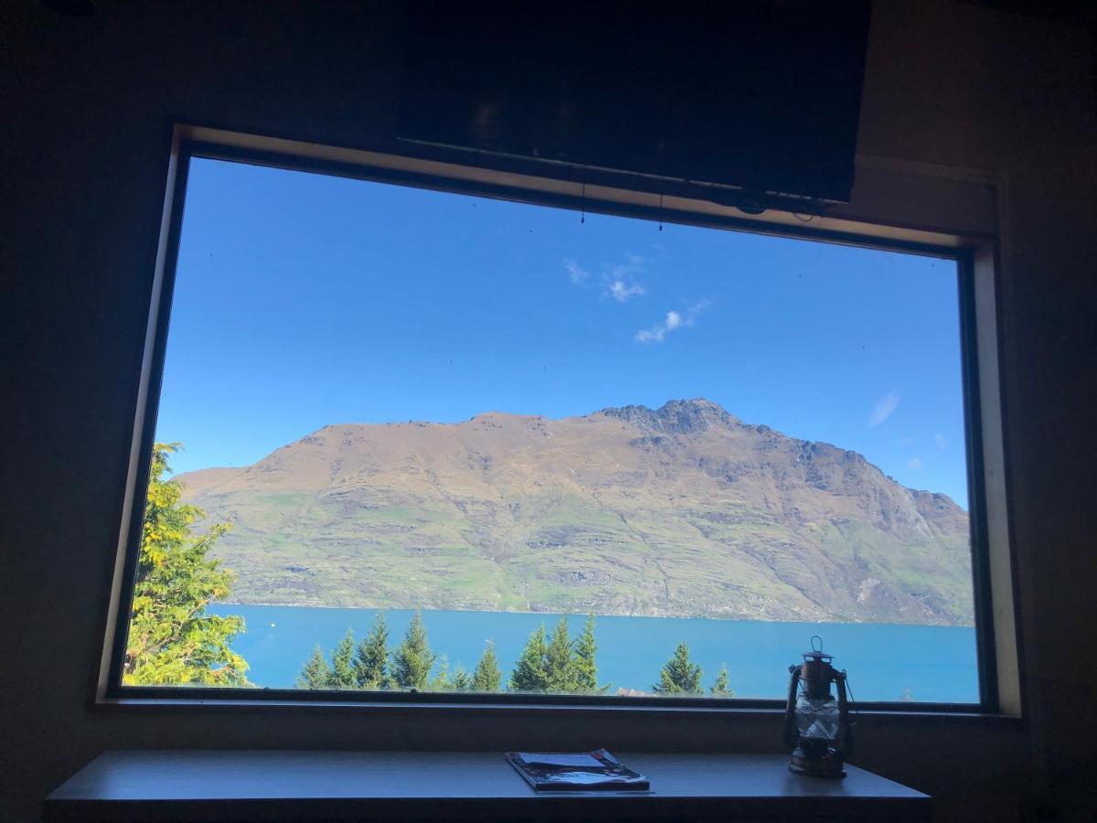 Crows Nest - Queenstown Holiday Home Exteriör bild